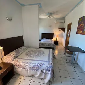 La Terminal Ixtapa (Puerto Vallarta)